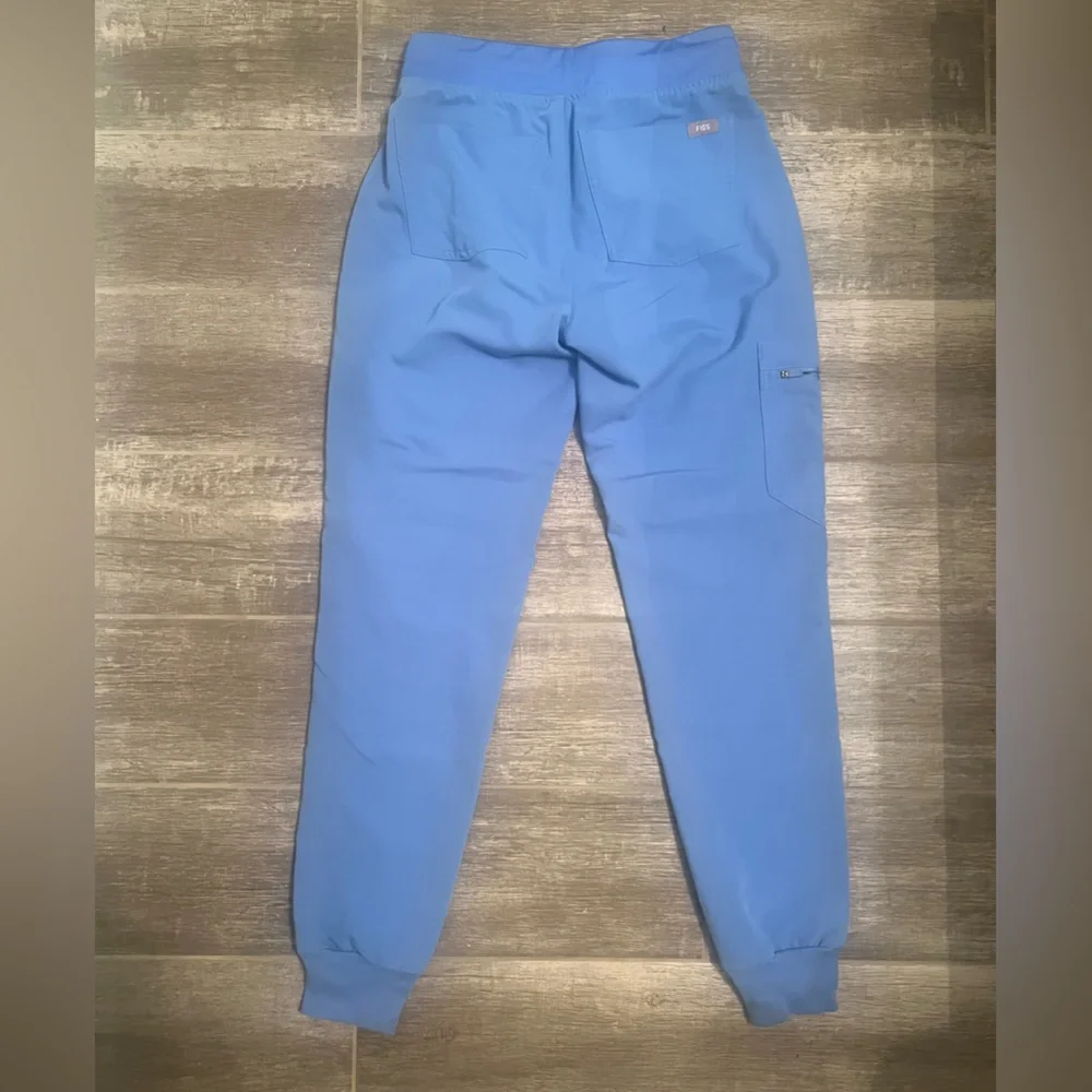 Ceil Blue Scrub Set - Picture 3 of 7